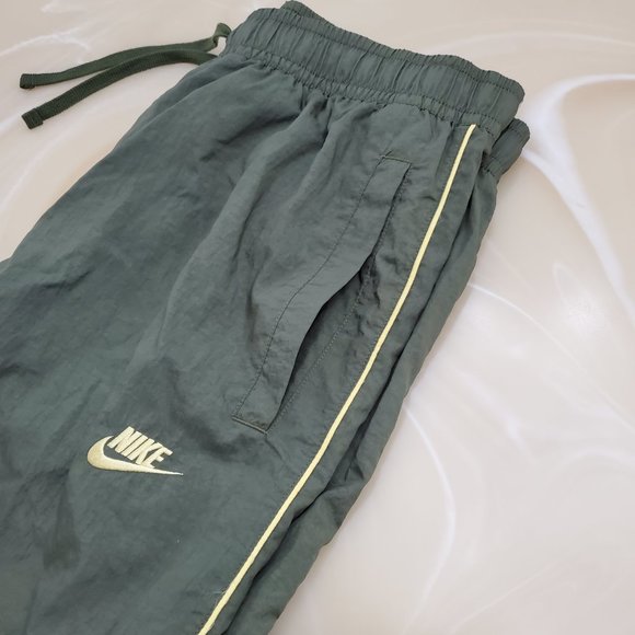 Nike Sportswear Woven Windrunner Lined Track Pants - Picture 6 of 9